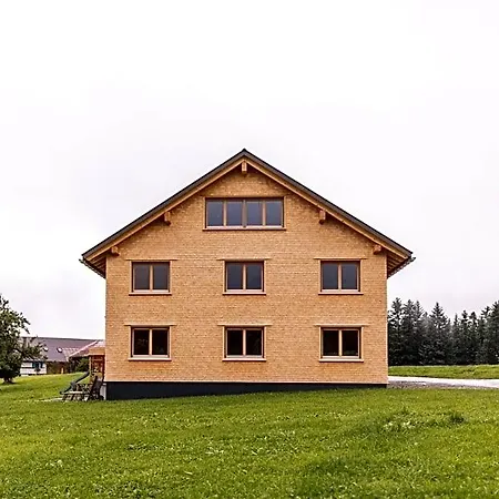 Daire Hus Buendt *