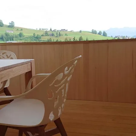 Hus Buendt Апартаменты Крумбах