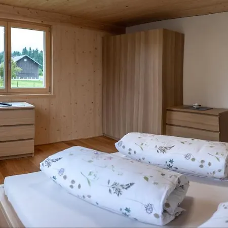 Апартаменты Hus Buendt *